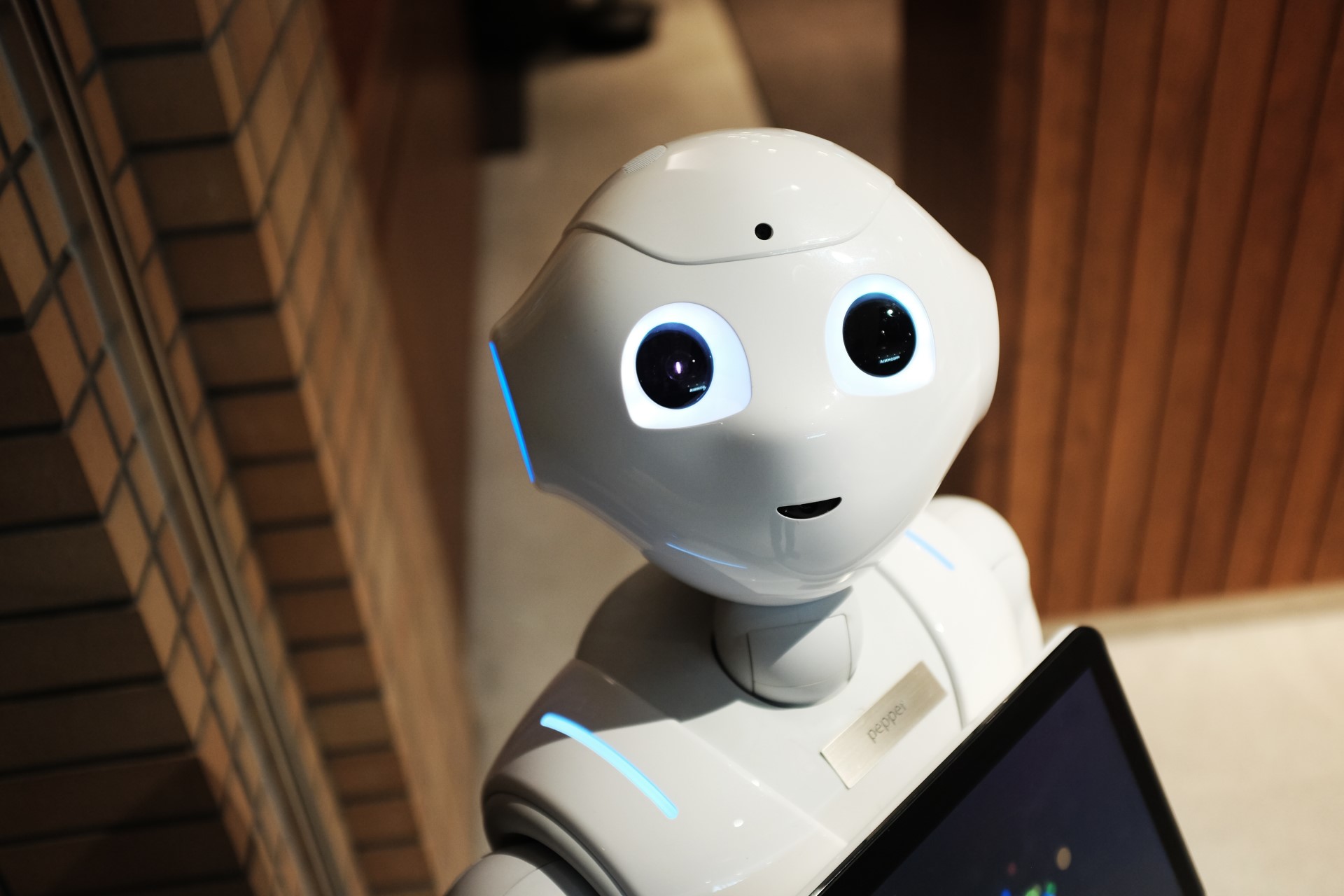 AI-Powered Personalization: Shaping Web Design in 2025